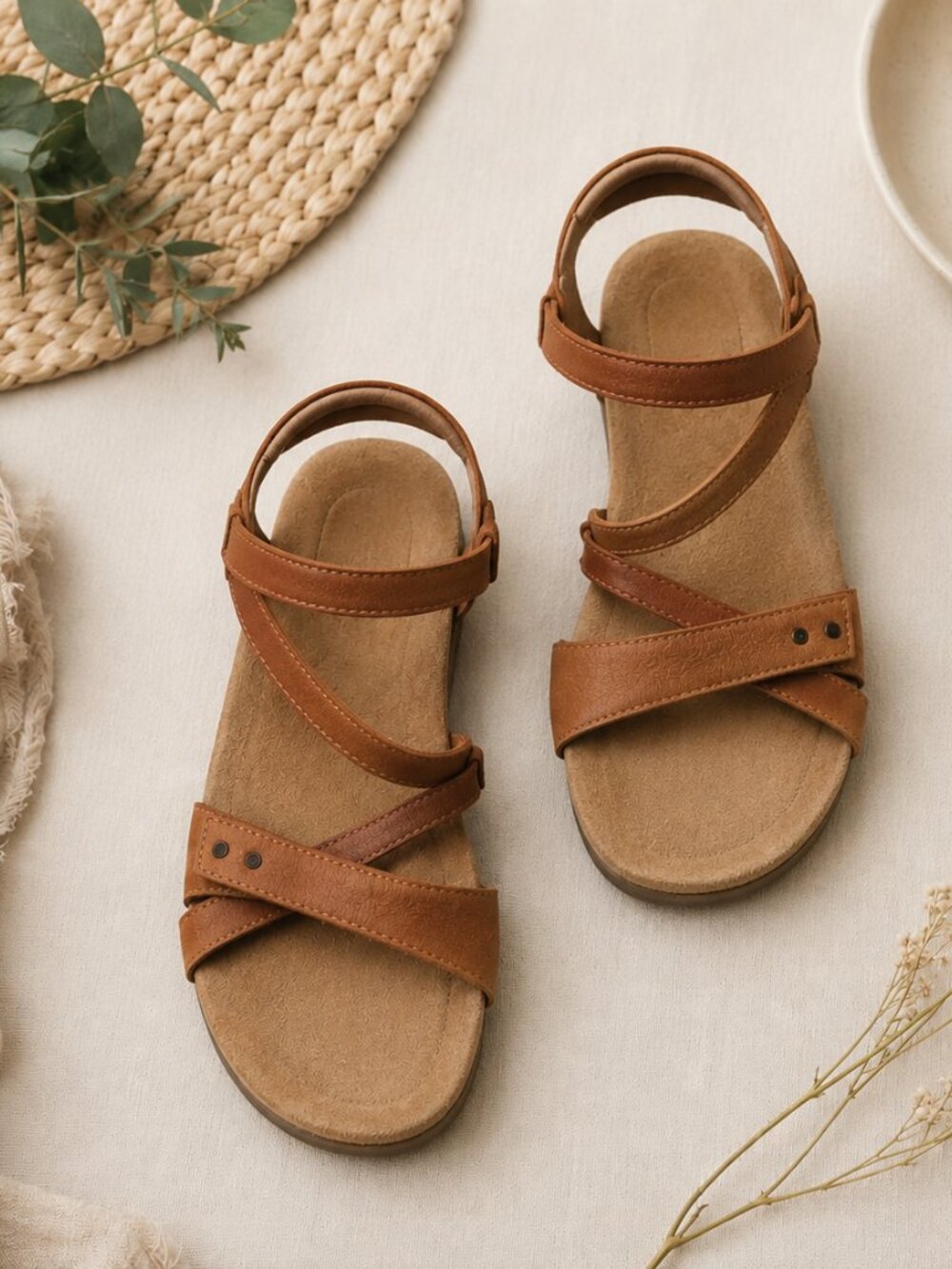 Taos Leather Comfort Sandals Cognac Brown Size 7 US
